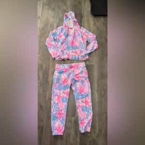 Lilly Pulitzer Kiawah hoodie + Mallie pants set in snappy turtle